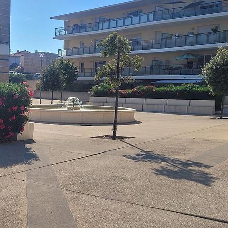 Appart Avec Piscine Casino Plein Air Et Plage La Ciotat Kültér fotó