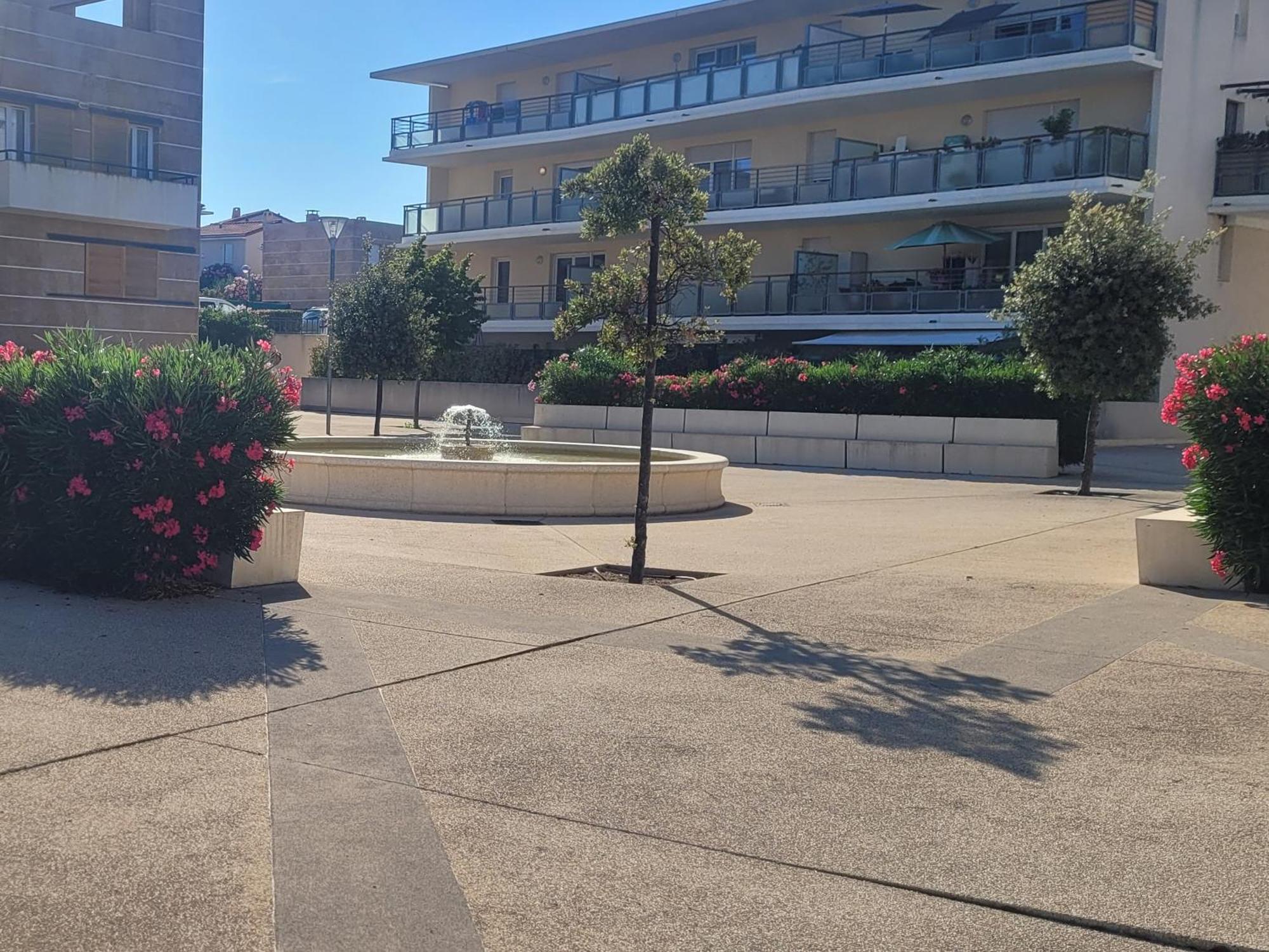Appart Avec Piscine Casino Plein Air Et Plage La Ciotat Kültér fotó