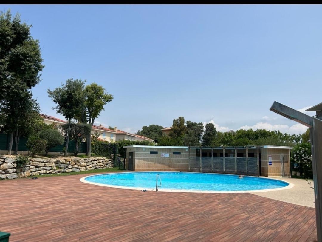 Appart Avec Piscine Casino Plein Air Et Plage La Ciotat Kültér fotó
